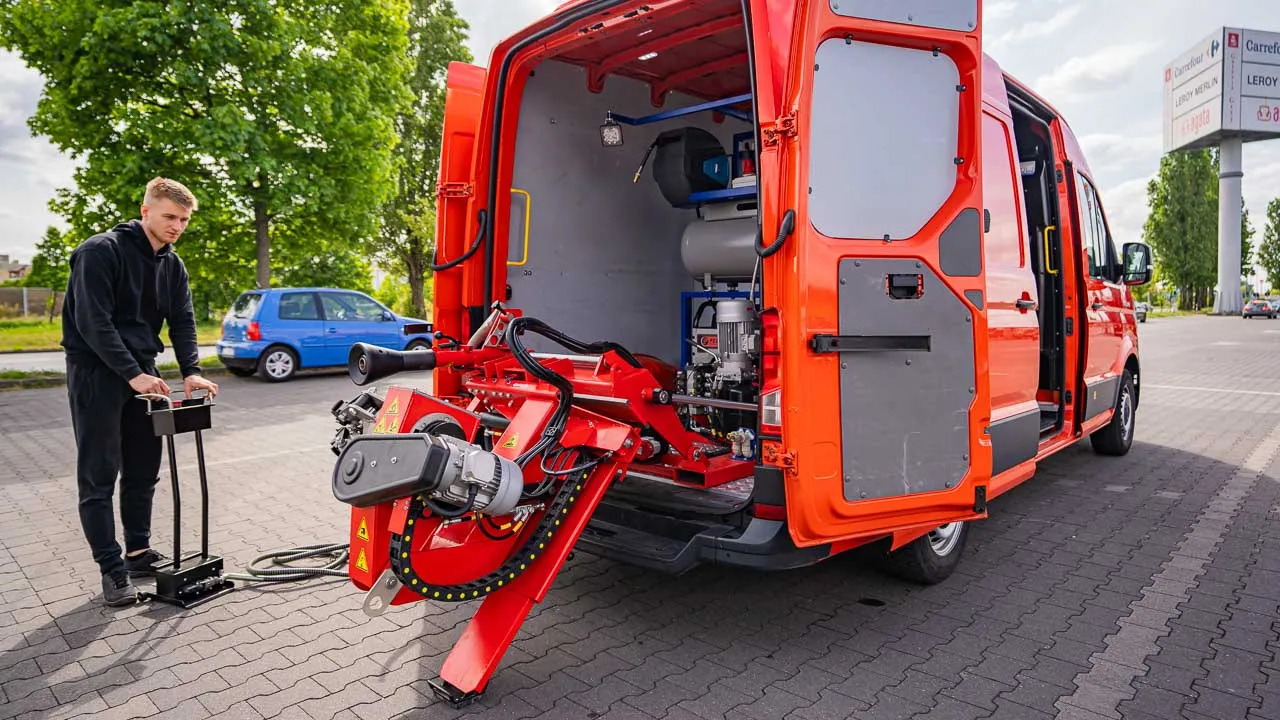 Mobil dækservice af lastbil med specialudstyr